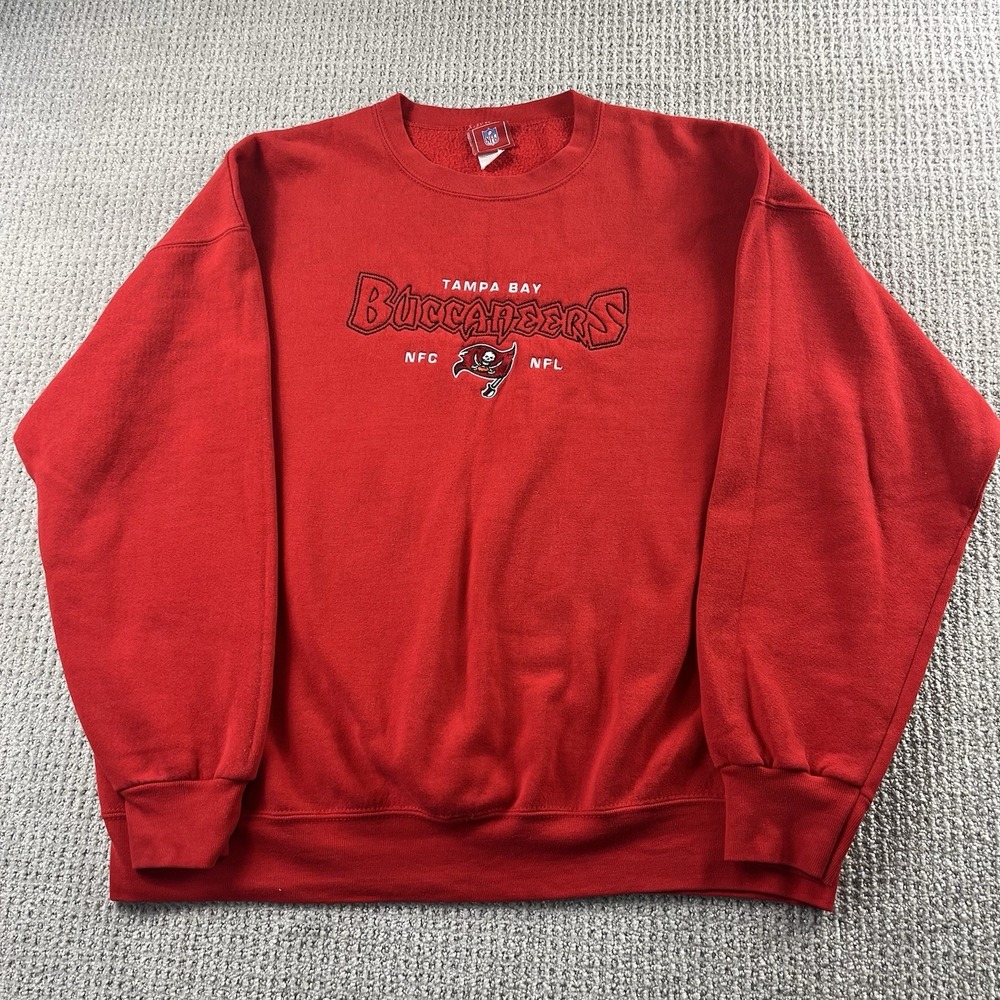 Vintage Y2K Tampa Bay Buccaneers Embroidered Sweatshirt NFL Pullover Men’s XL